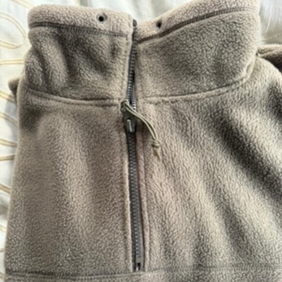 Avalanche Apre Ski Sweater - Picture 4 of 5